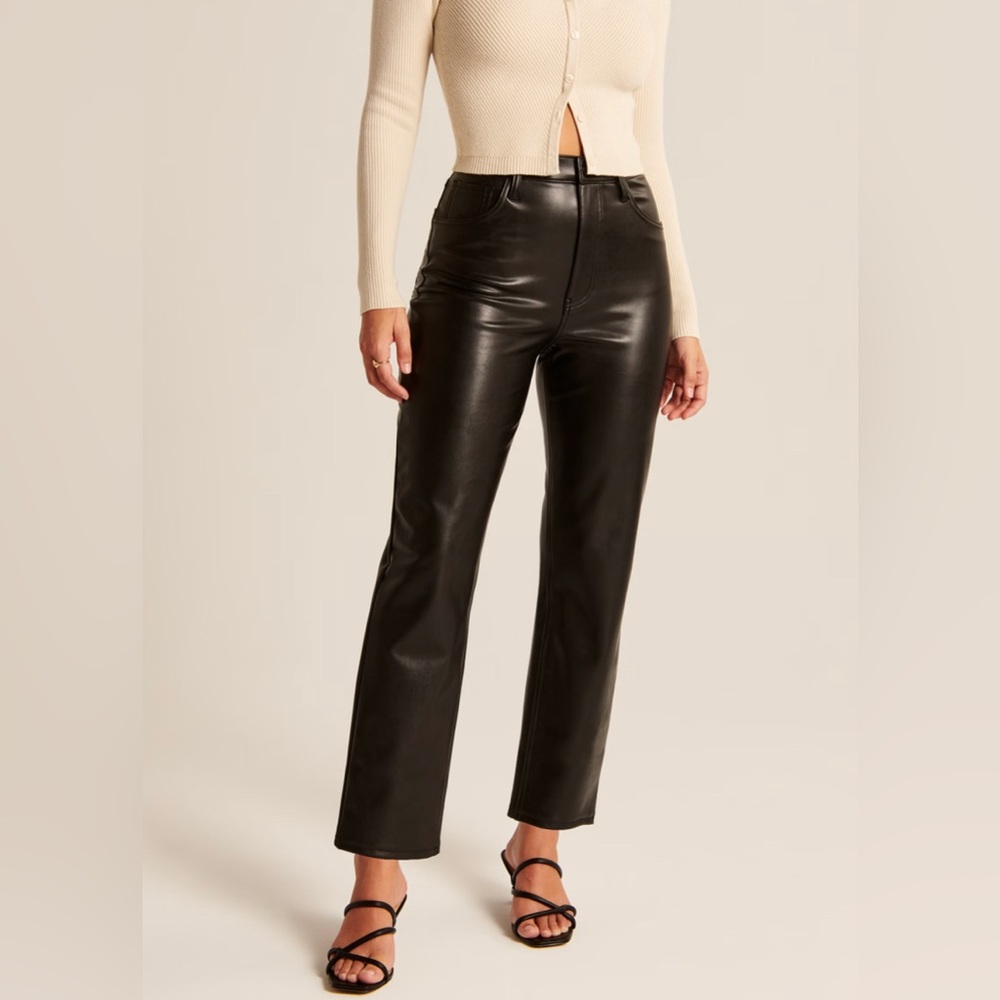 *Abercrombie & Fitch* Curve Love Vegan Leather Ankle Straight Pant